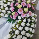 Στεφάνι Κηδείας + Μπουτουνιέρα